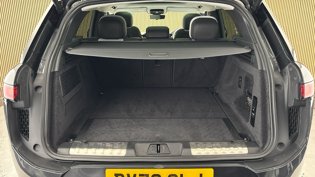 Land Rover Range Rover Sport Image 11