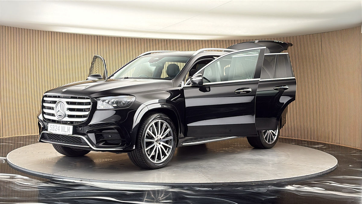 More views of Mercedes-Benz GLS