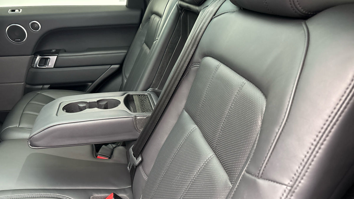 Land Rover Range Rover Sport Urban Image 9