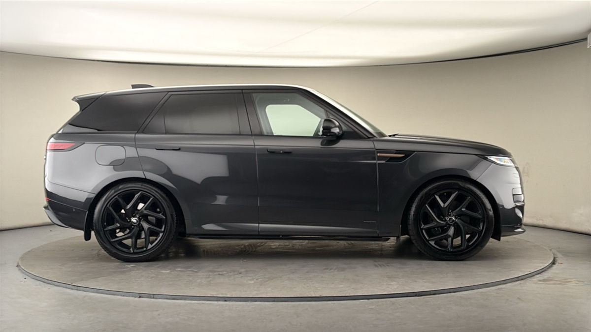Land Rover Range Rover Sport Image 16