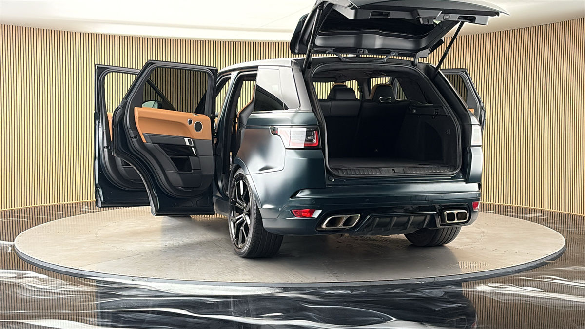 More views of Land Rover Range Rover Sport