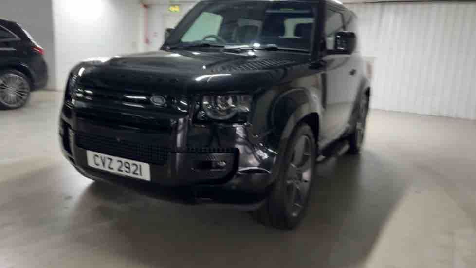 More views of Land Rover Defender 90