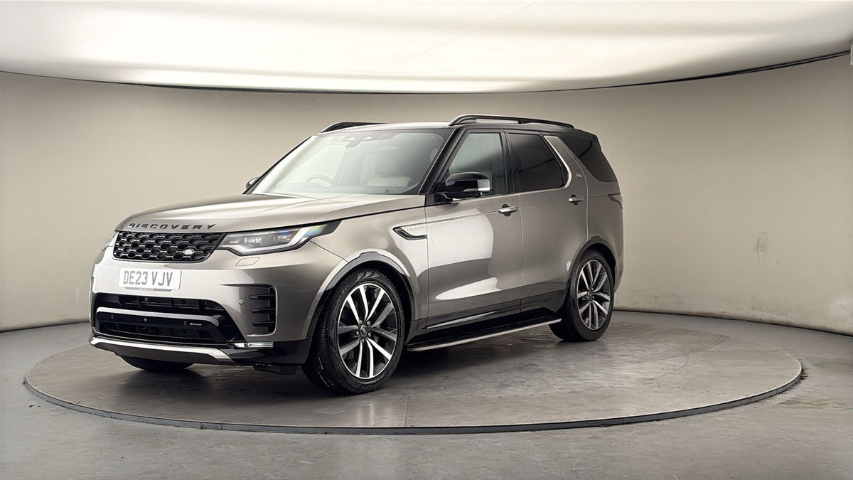 More views of Land Rover Discovery