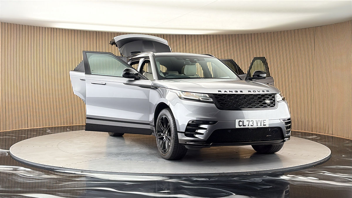 More views of Land Rover Range Rover Velar