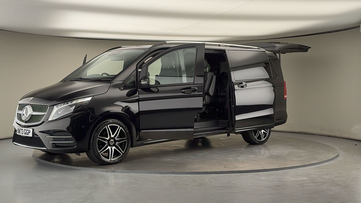 Mercedes-Benz V Class Image 22