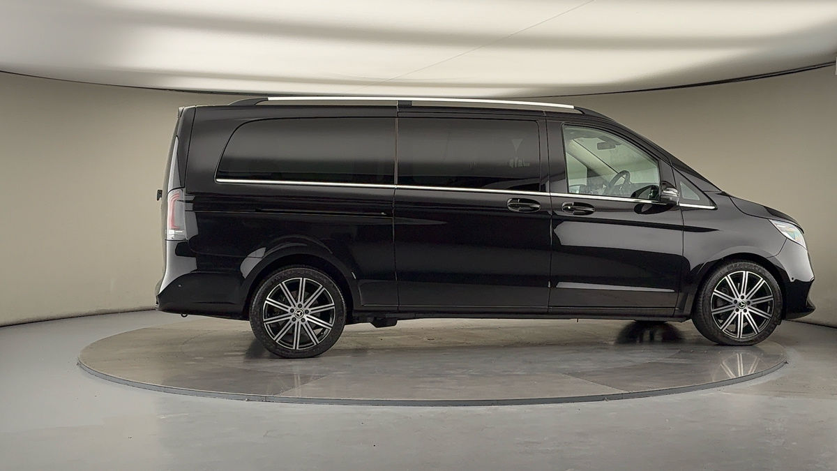 More views of Mercedes-Benz V Class