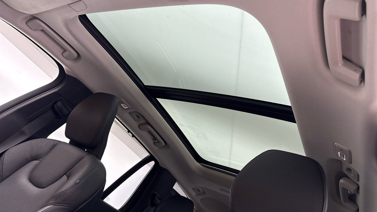 Volvo XC90 Image 6