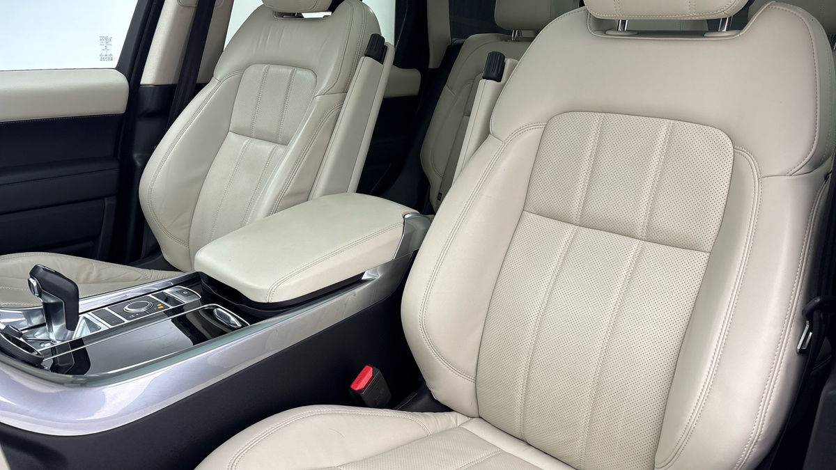 Land Rover Range Rover Sport Image 7