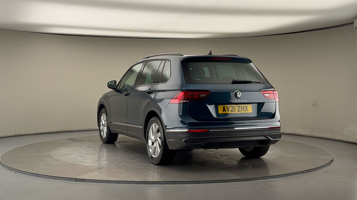 More views of Volkswagen Tiguan