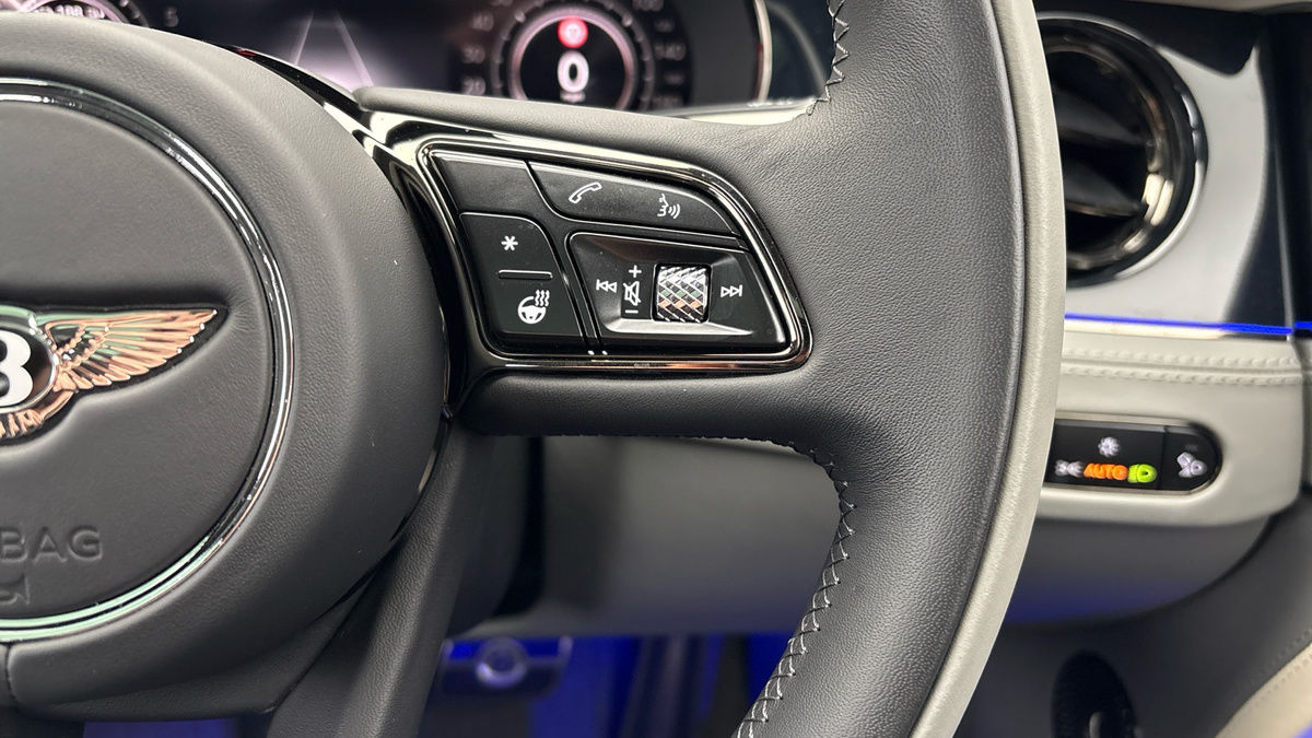 Bentley Continental Image 14