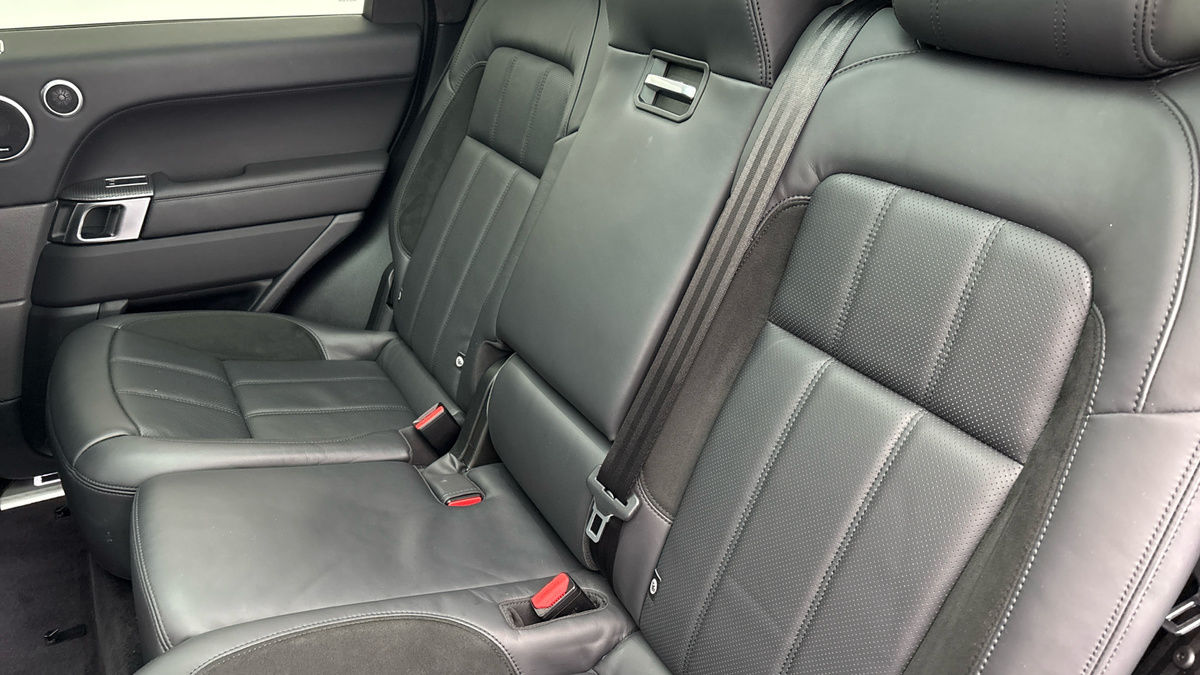 Land Rover Range Rover Sport Image 8