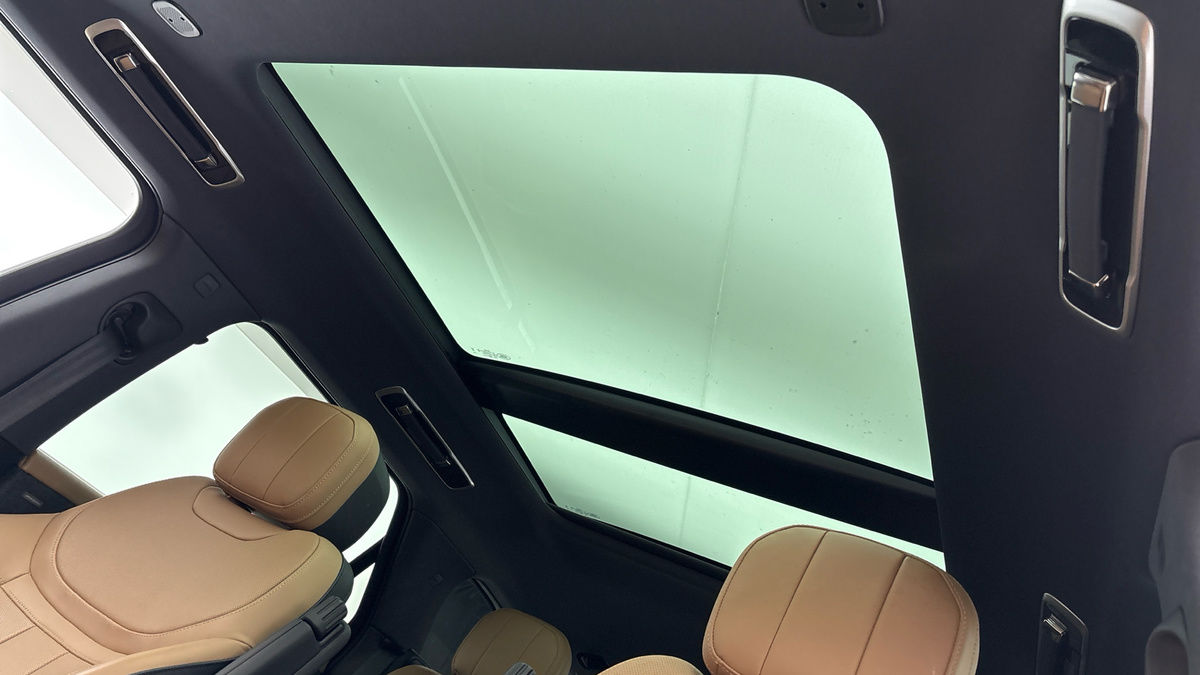 Land Rover Range Rover Sport Image 6
