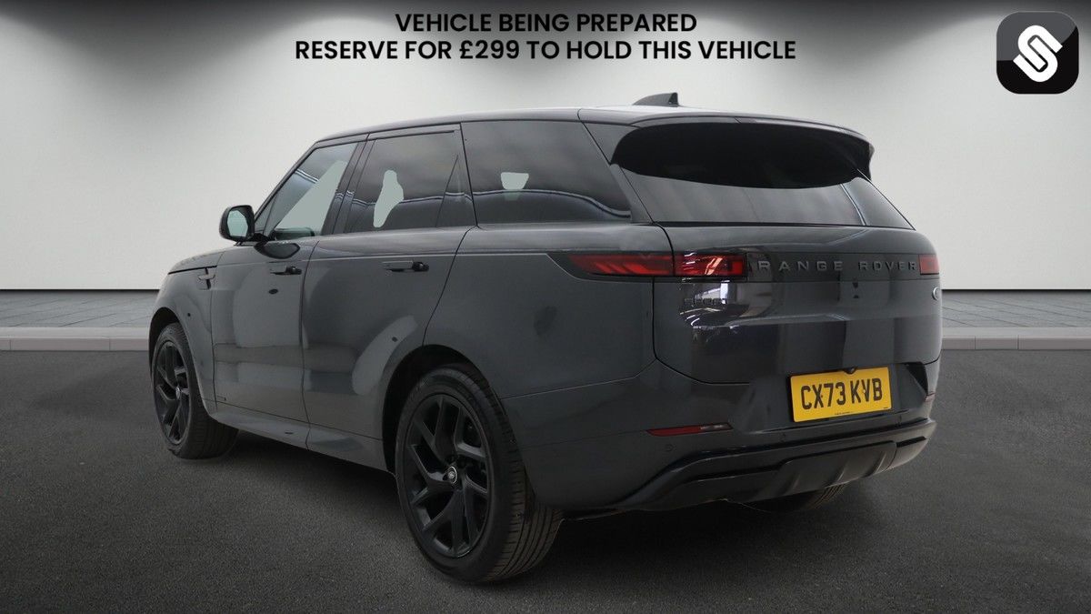 Land Rover Range Rover Sport Image 3