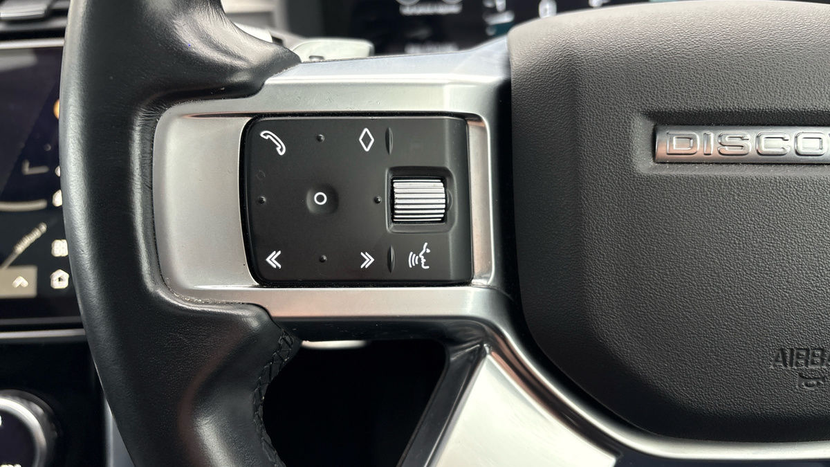 Land Rover Discovery Image 13