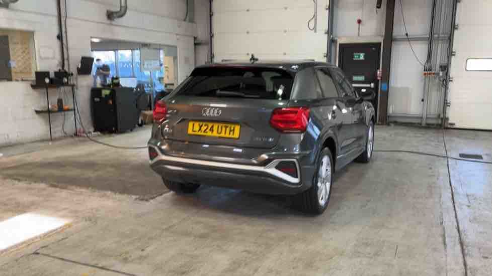 More views of Audi Q2