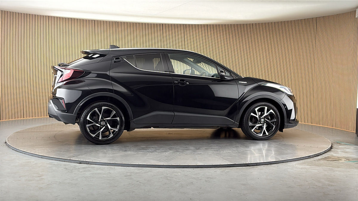 More views of Toyota C-HR