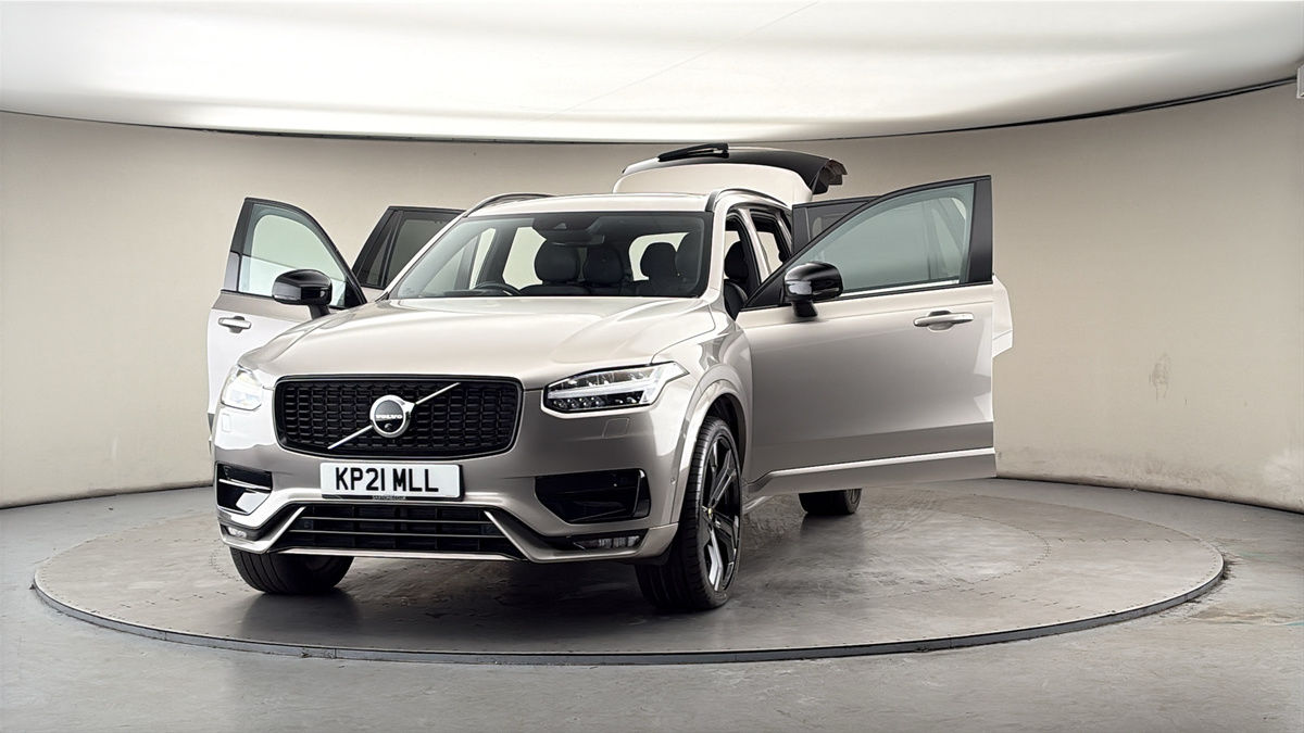 More views of Volvo XC90