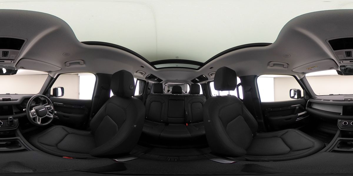 More views of Land Rover Defender 110