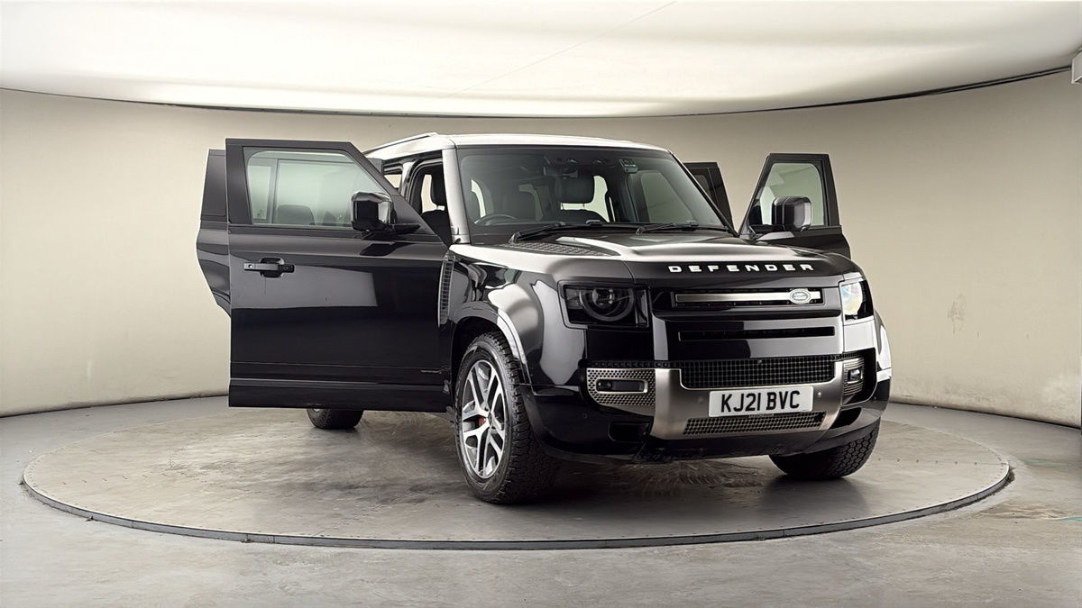 More views of Land Rover Defender 110