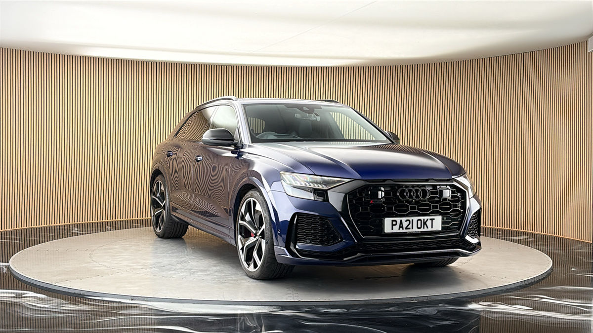 More views of Audi RSQ8