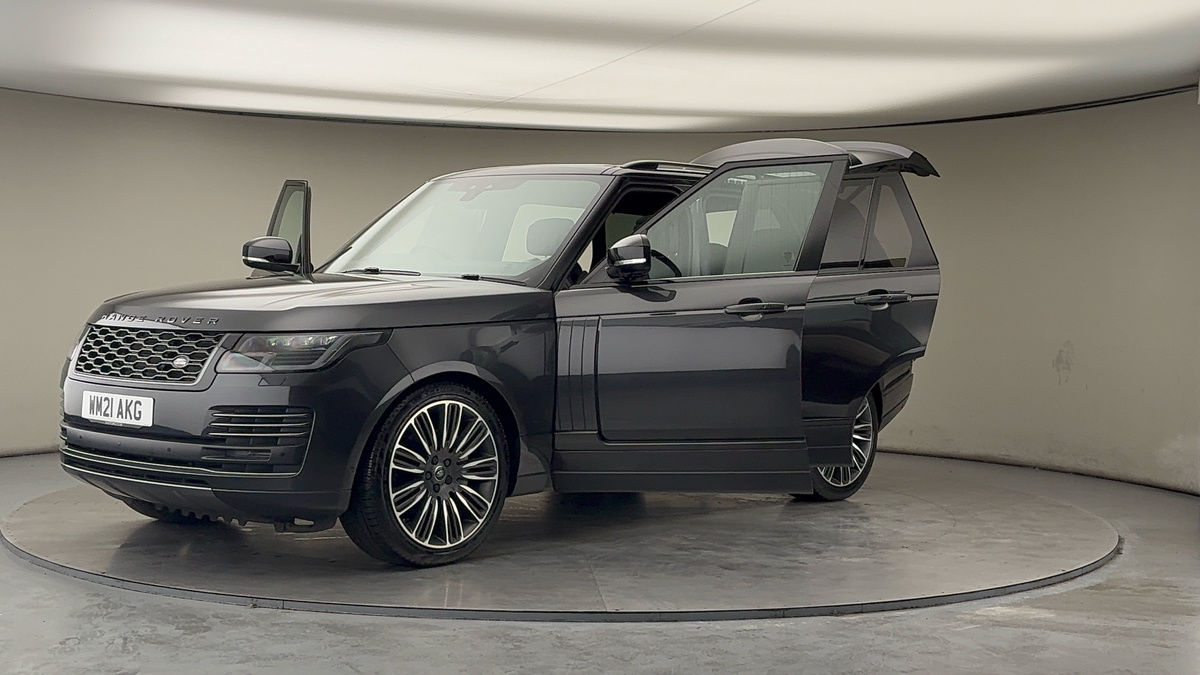 More views of Land Rover Range Rover