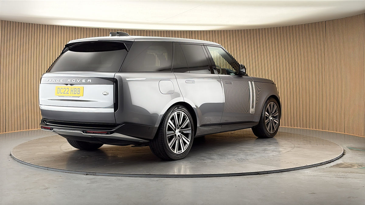 More views of Land Rover Range Rover