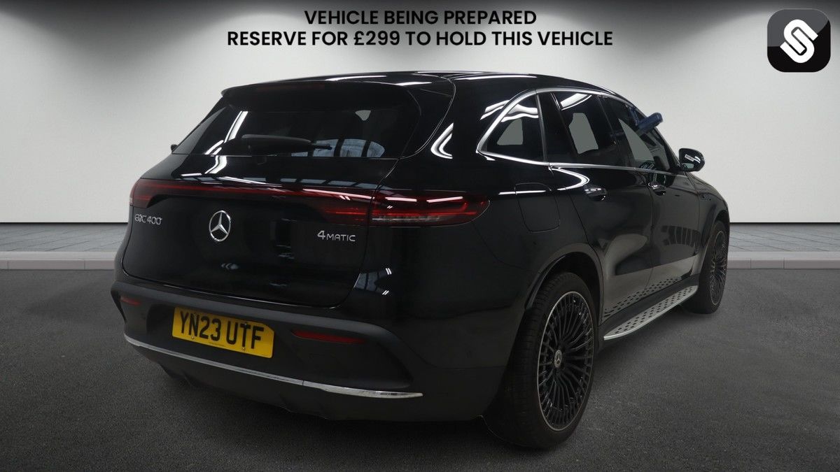 Mercedes-Benz EQC Image 4