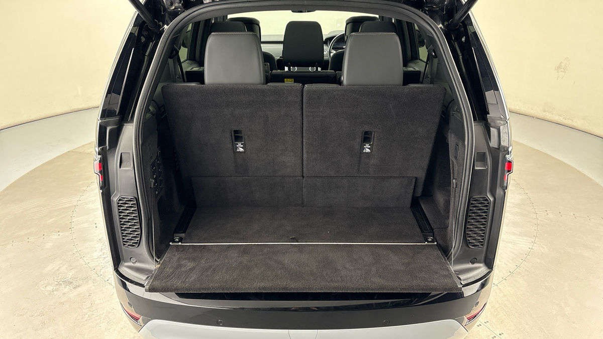Land Rover Discovery Image 11