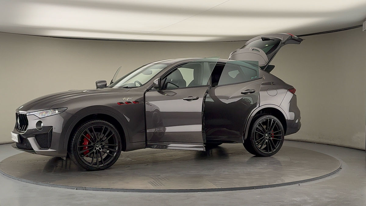 More views of Maserati Levante