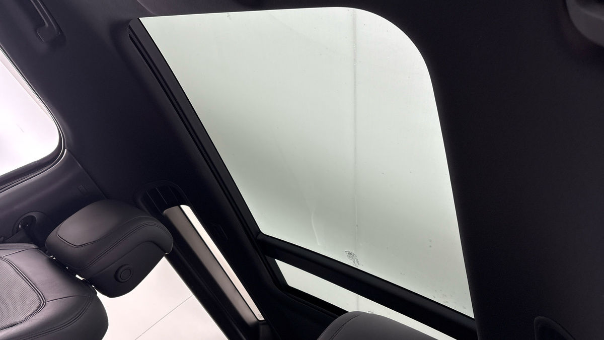 Land Rover Defender 90 Urban Image 6