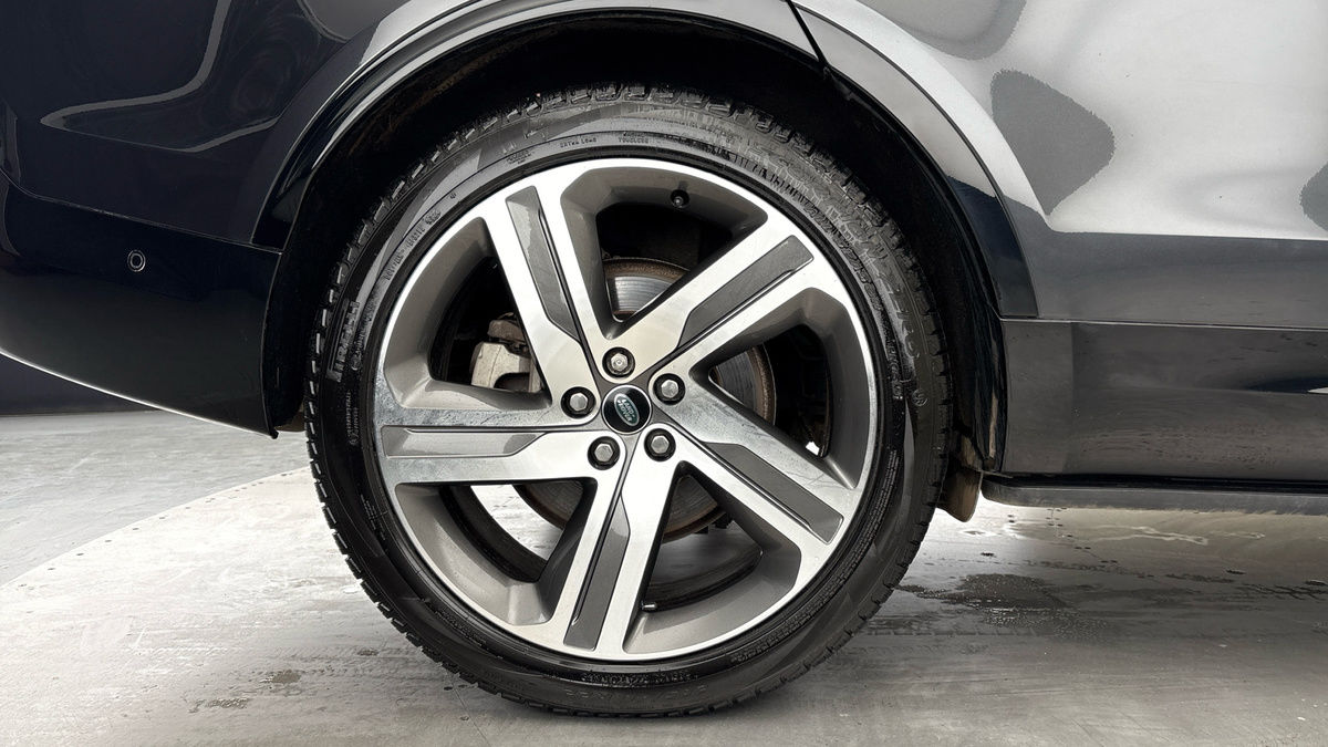 Land Rover Discovery Image 10