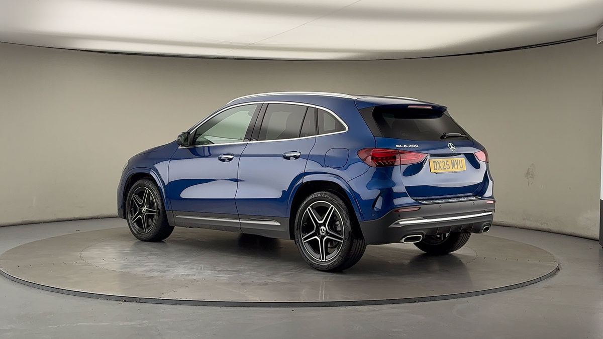 More views of Mercedes-Benz GLA