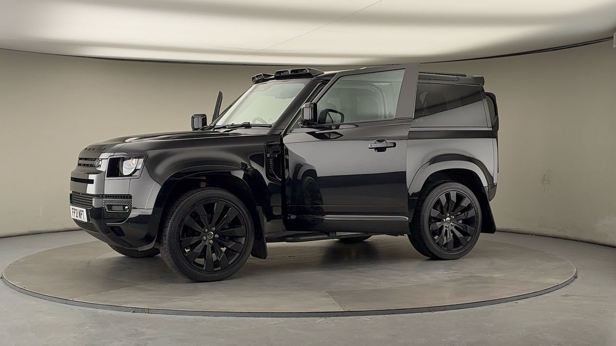 More views of Land Rover Defender 90