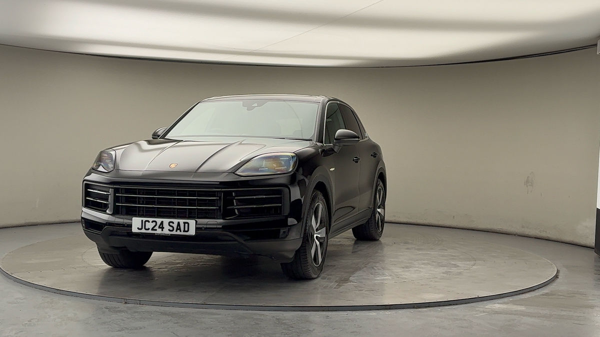 More views of Porsche Cayenne