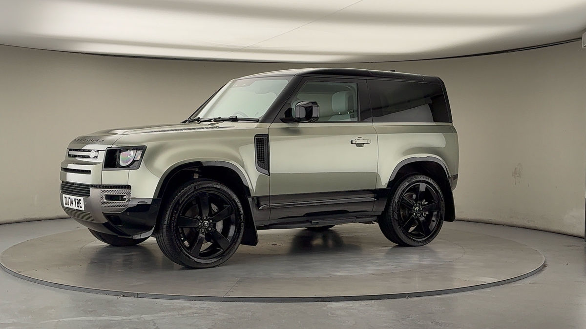 More views of Land Rover Defender 90