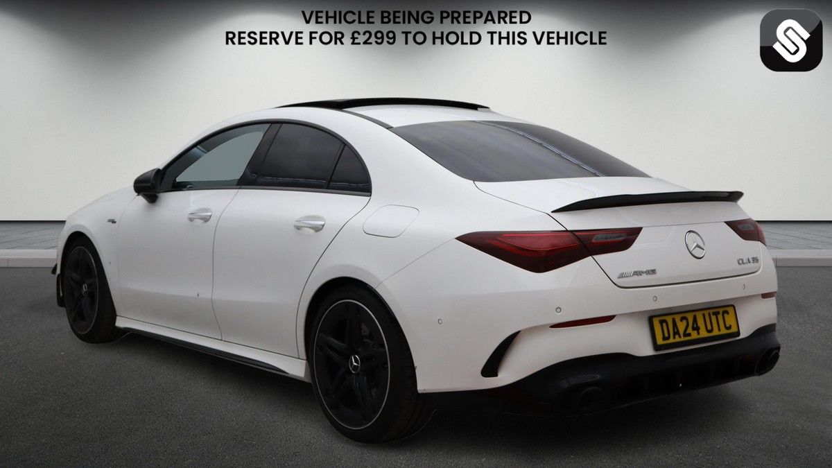 Mercedes-Benz CLA Image 3