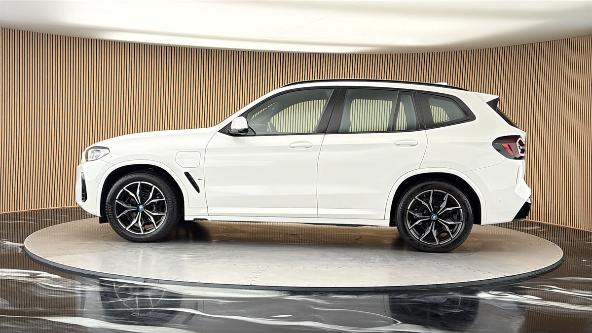 More views of BMW X3