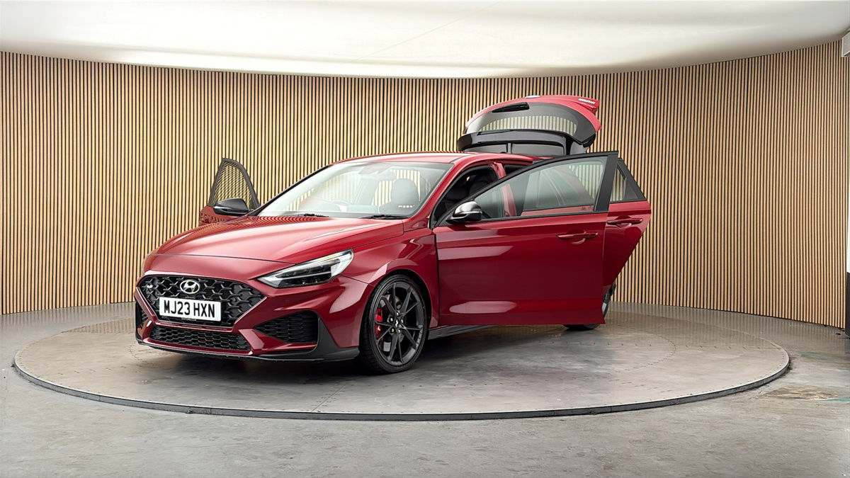 More views of Hyundai i30