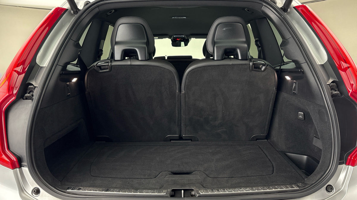 Volvo XC90 Image 11