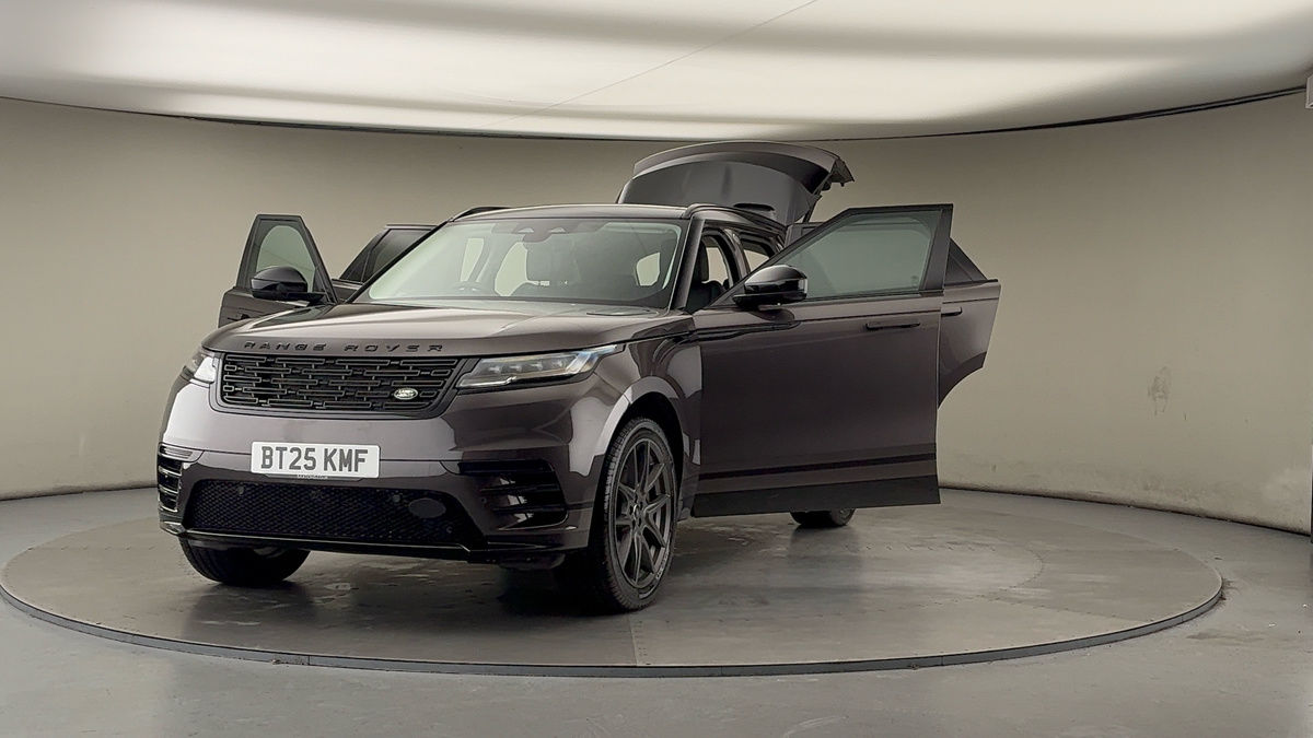 More views of Land Rover Range Rover Velar