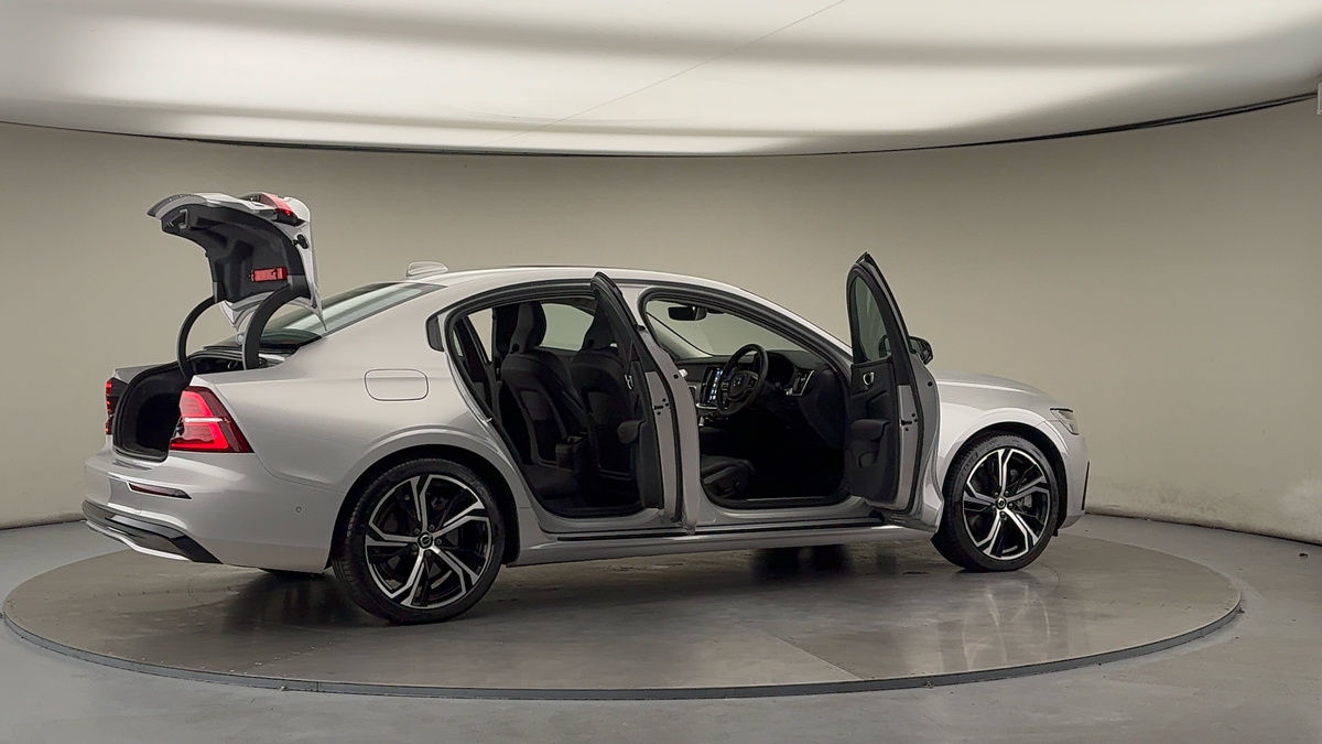 More views of Volvo S60