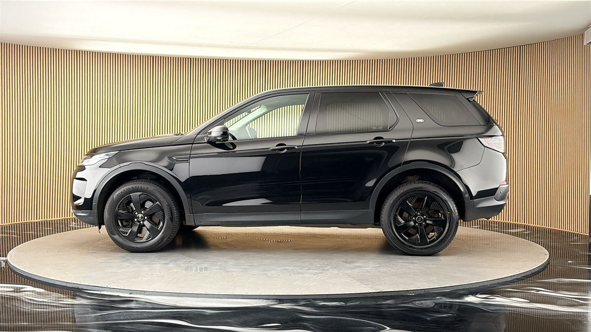 More views of Land Rover Discovery Sport