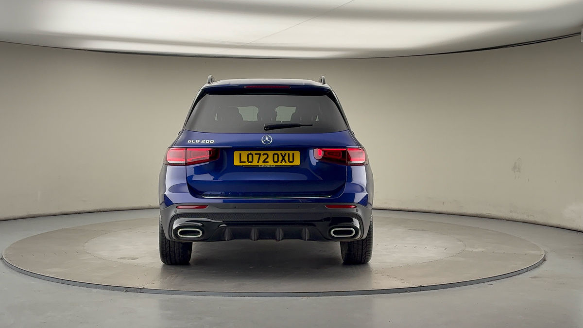 Mercedes-Benz GLB Image 4