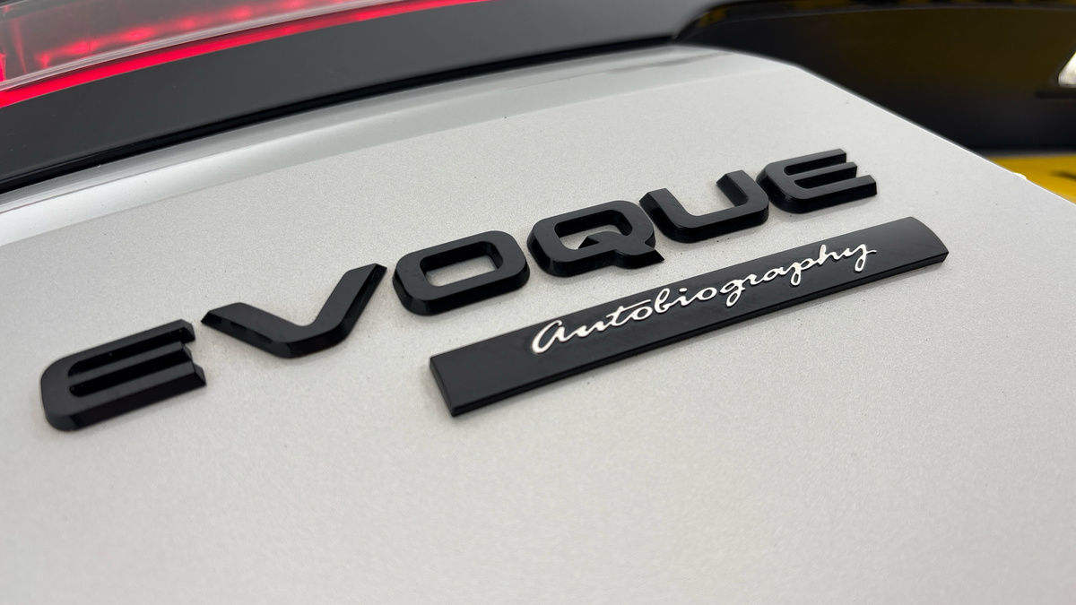 Land Rover Range Rover Evoque Image 26