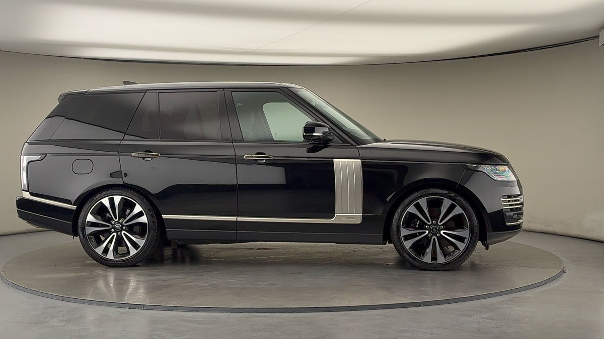 More views of Land Rover Range Rover