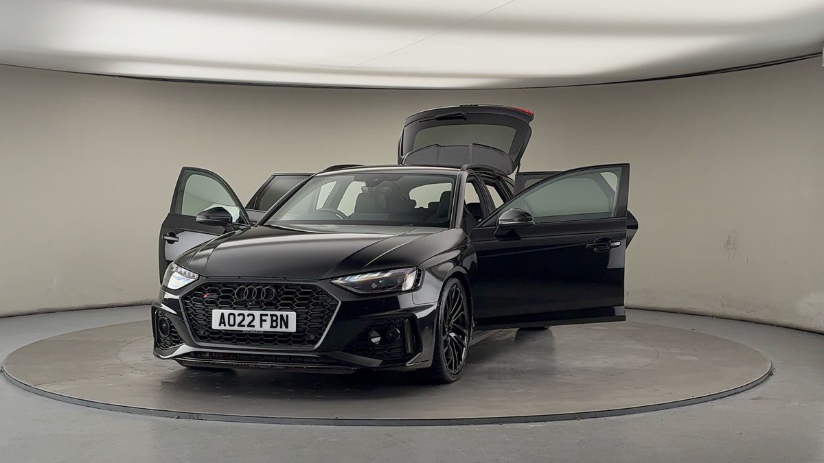 More views of Audi RS4 Avant