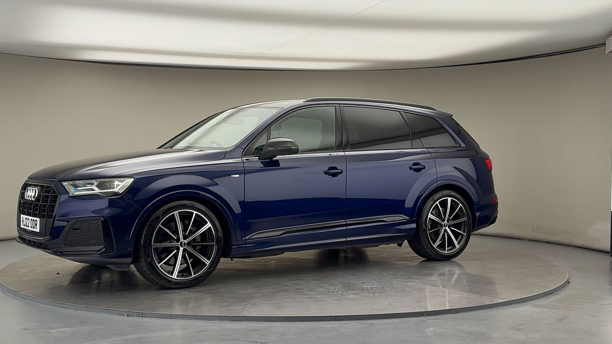 More views of Audi Q7