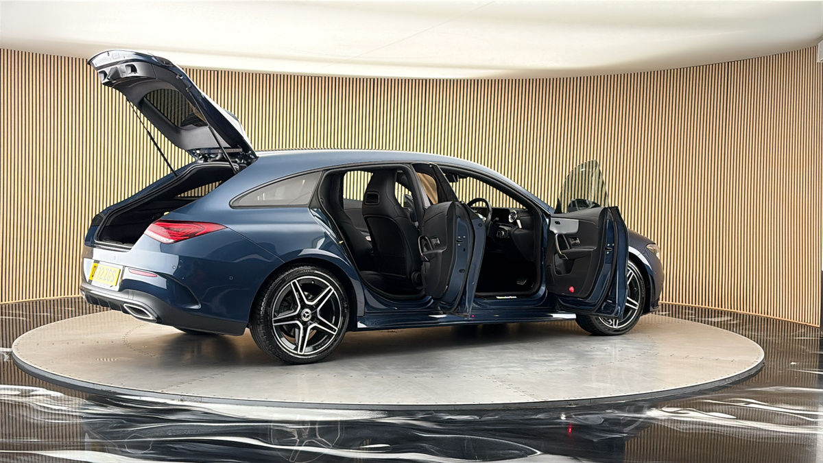 More views of Mercedes-Benz CLA