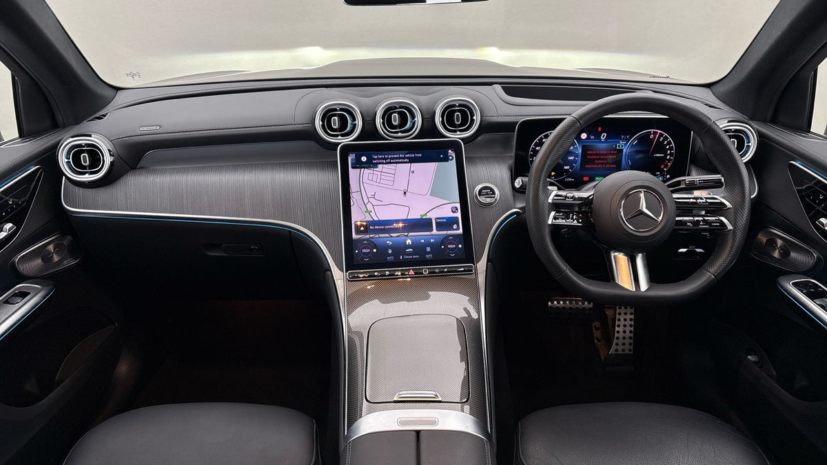 Mercedes-Benz GLC Image 12