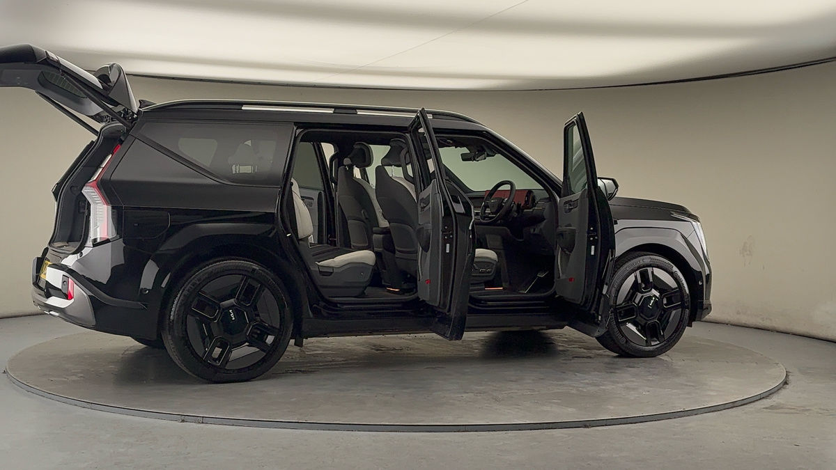 More views of Kia EV9